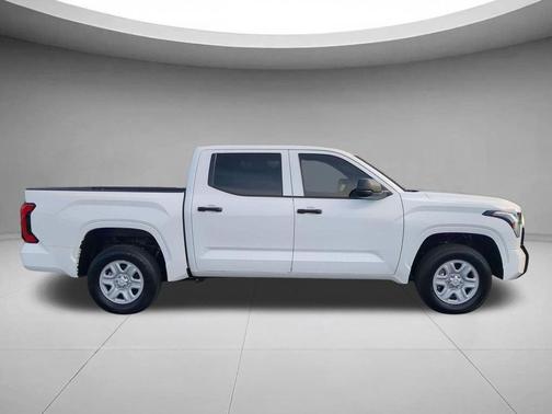Ice Cap 2026 Toyota Tundra SR