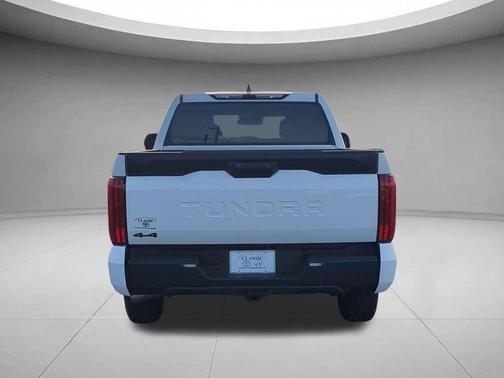 Ice Cap 2026 Toyota Tundra SR