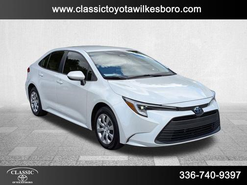 2024 Toyota Corolla Hybrid LE