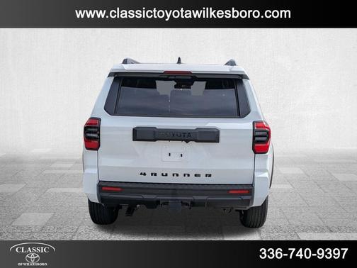 2025 Toyota 4Runner SR5