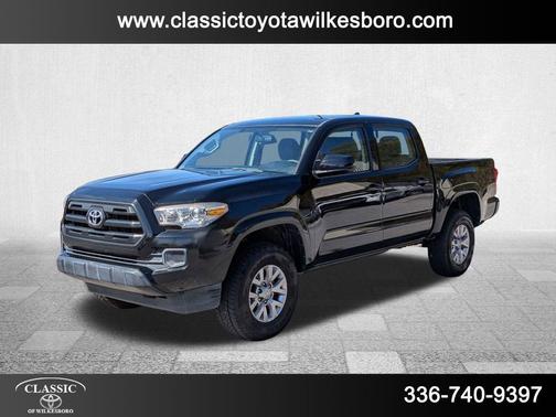 2017 Toyota Tacoma SR