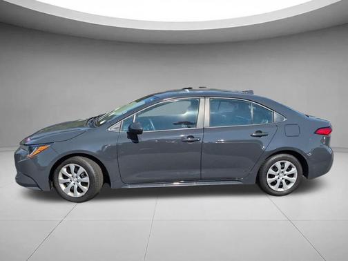 Underground 2025 Toyota Corolla LE