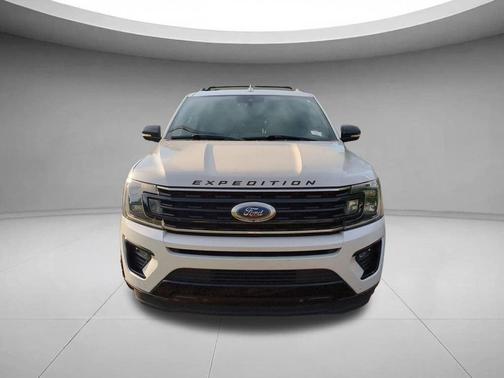 White Platinum Metallic Tri-Coat 2019 Ford Expedition Limited