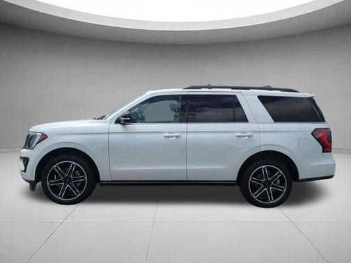 White Platinum Metallic Tri-Coat 2019 Ford Expedition Limited