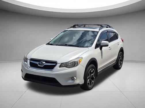 Satin White Pearl 2014 Subaru XV Crosstrek 2.0i Premium