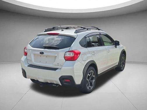 Satin White Pearl 2014 Subaru XV Crosstrek 2.0i Premium