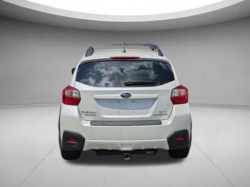 Satin White Pearl 2014 Subaru XV Crosstrek 2.0i Premium