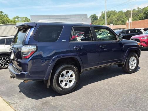 Nautical Blue Metallic 2018 Toyota 4Runner SR5