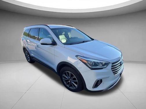 Monaco White 2017 Hyundai SANTA FE SE