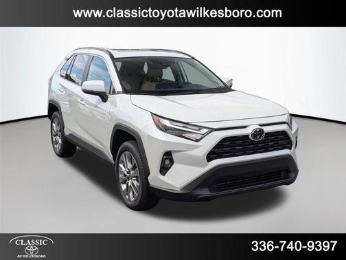 2025 Toyota RAV4 XLE Premium