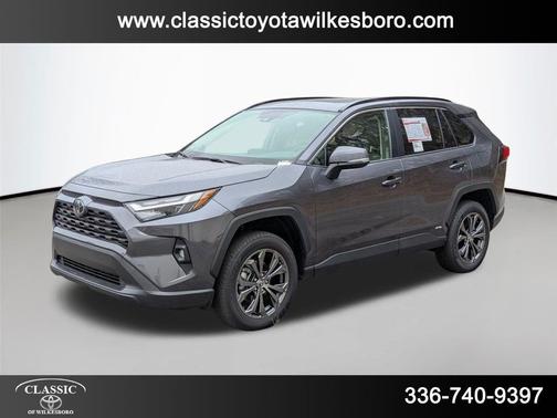 2025 Toyota RAV4 Hybrid XLE Premium