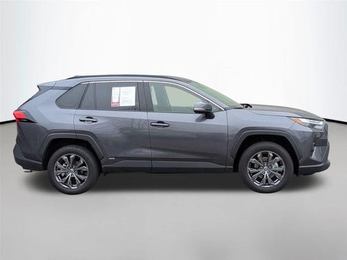 2025 Toyota RAV4 Hybrid XLE Premium