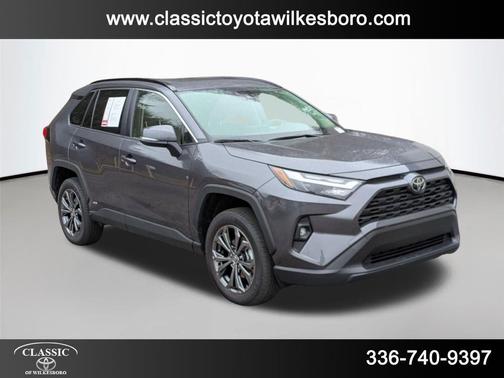 2025 Toyota RAV4 Hybrid XLE Premium