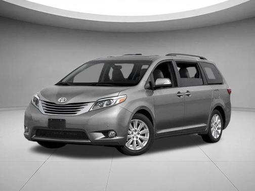 Blizzard Pearl 2017 Toyota Sienna Limited