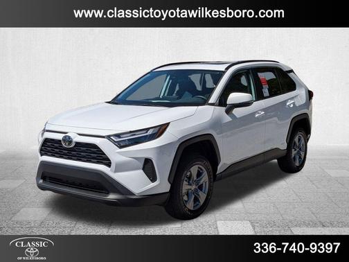 2025 Toyota RAV4 Hybrid XLE