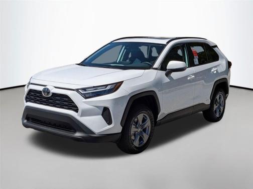 2025 Toyota RAV4 Hybrid XLE