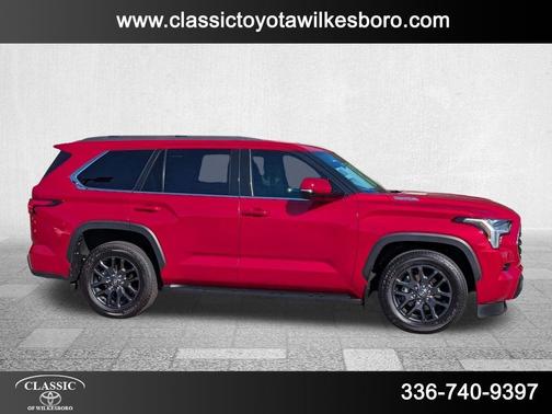 2023 Toyota Sequoia SR5