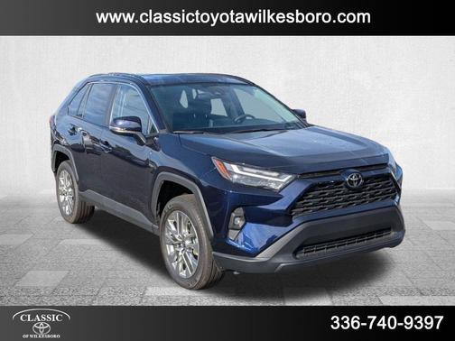 2025 Toyota RAV4 XLE Premium