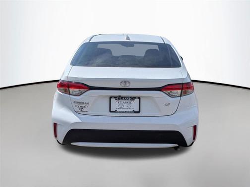 White 2022 Toyota Corolla LE