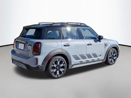 2023 MINI SE Countryman Cooper