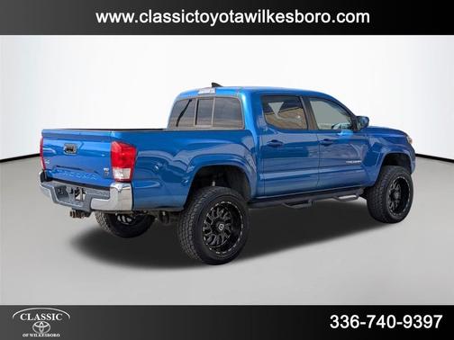 2016 Toyota Tacoma SR