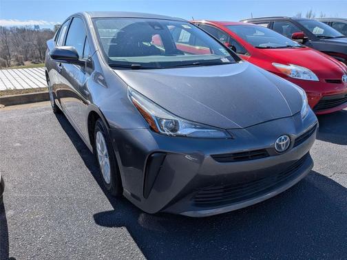 2022 Toyota Prius L
