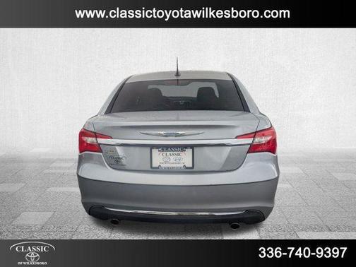 2014 Chrysler 200 Touring