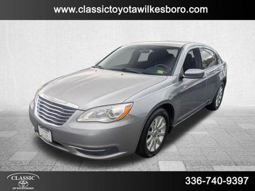 2014 Chrysler 200 Touring