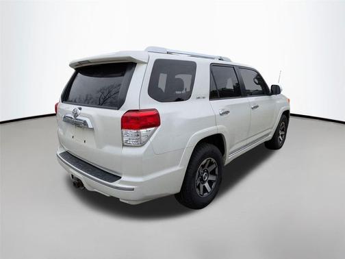 2013 Toyota 4Runner SR5