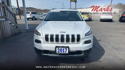 2017 Jeep Cherokee Sport