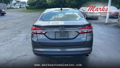 2018 Ford Fusion SE