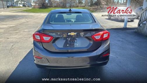 2017 Chevrolet Cruze LT