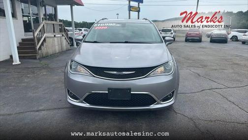 2020 Chrysler Pacifica Touring L