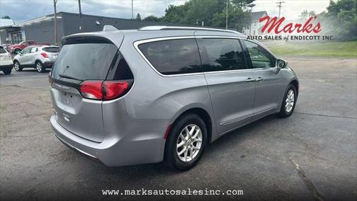 2020 Chrysler Pacifica Touring L