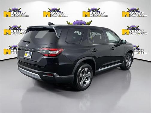 2023 Honda Pilot AWD EX-L 7 Passenger