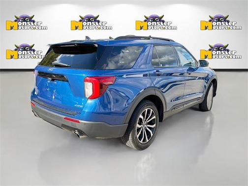 2023 Ford Explorer ST-Line