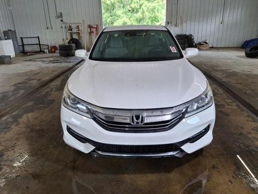 2017 Honda Accord EX