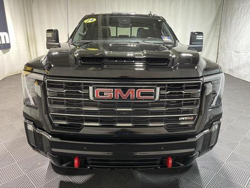 2024 GMC Sierra 2500 AT4