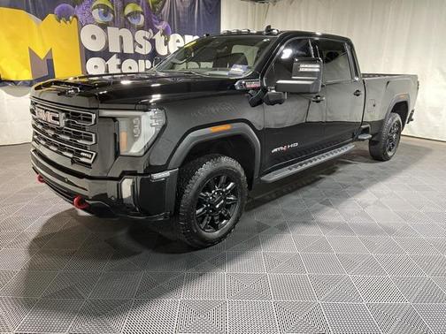 2024 GMC Sierra 2500 AT4