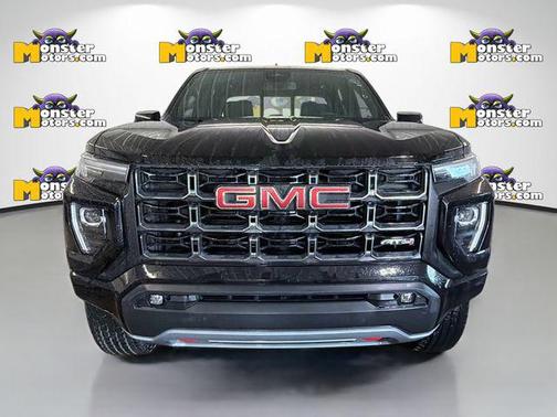 Onyx Black 2024 GMC Canyon AT4
