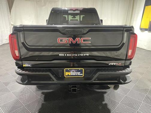 2021 GMC Sierra 2500 AT4