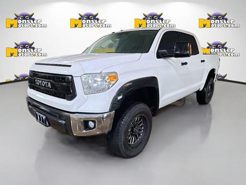 Super White 2016 Toyota Tundra SR5