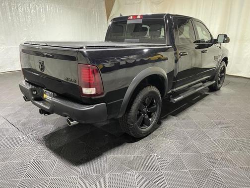 2019 RAM 1500 SLT