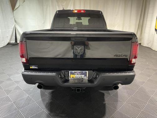 2022 RAM 1500 Classic SLT
