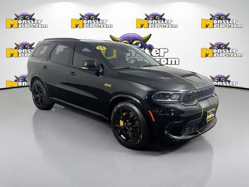 DB Black Crystal Clearcoat 2024 Dodge Durango SRT 392