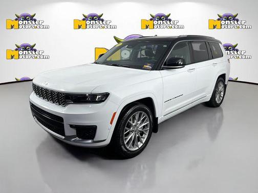 Bright White Clearcoat 2023 Jeep Grand Cherokee L Summit