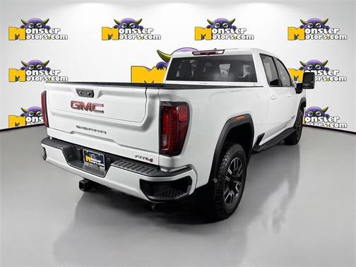 2022 GMC Sierra 2500 AT4