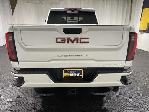 2024 GMC Sierra 3500 Denali