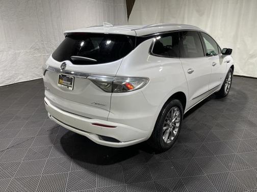 2022 Buick Enclave AWD Avenir