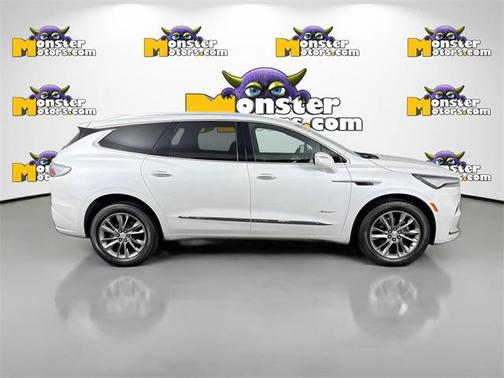 2022 Buick Enclave AWD Avenir